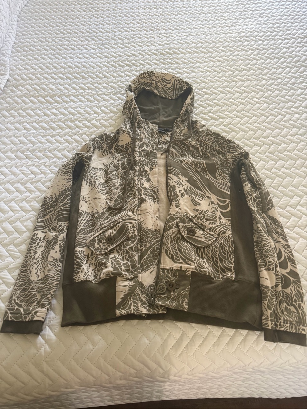 Women printed jacket with hoodie